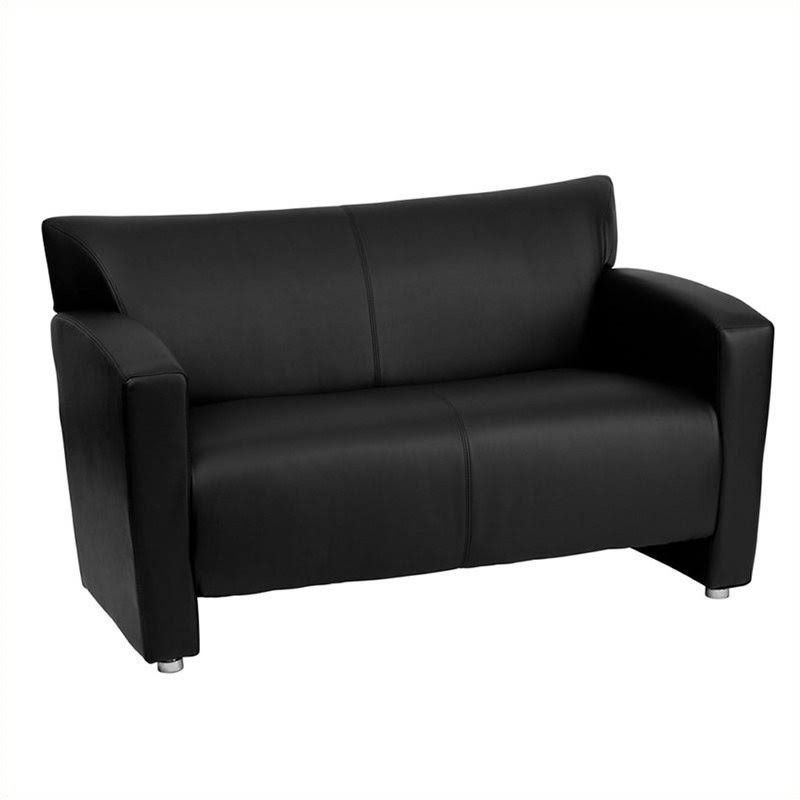 Black Leather Love Seat Q443