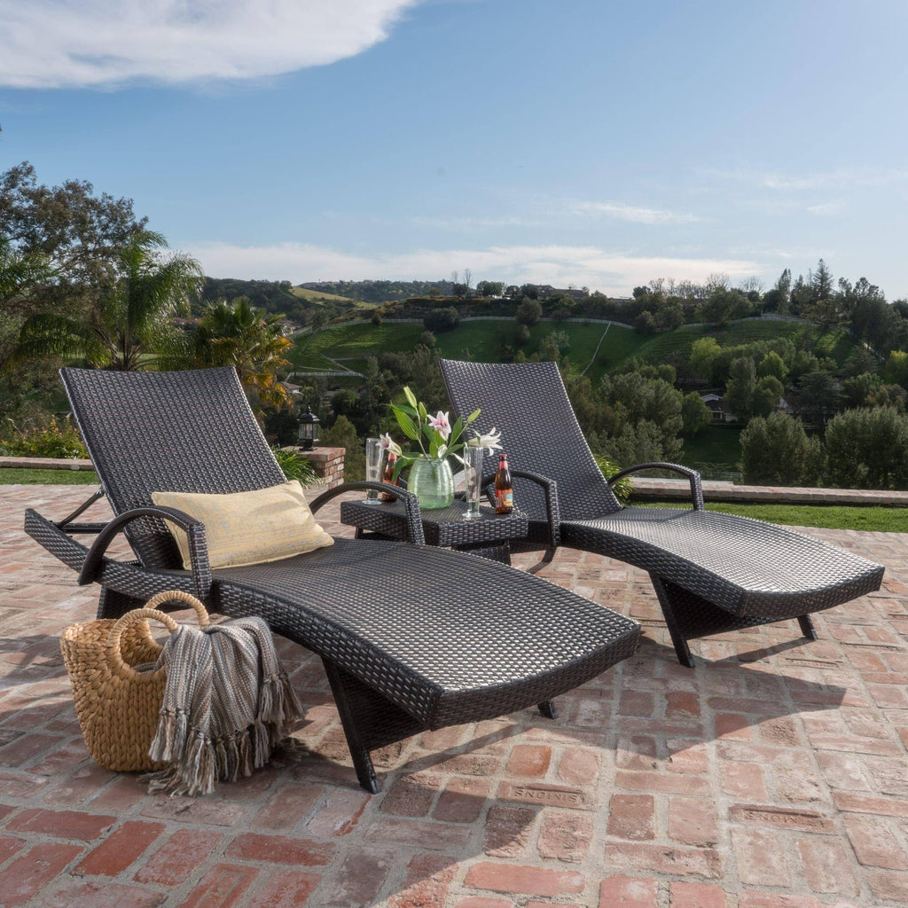 Gray 3-Piece Outdoor Wicker Chaise Lounge Set I2515