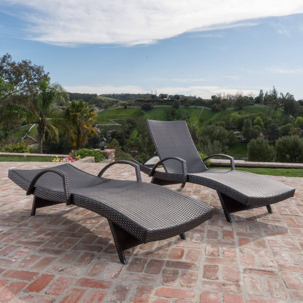 Gray 3-Piece Outdoor Wicker Chaise Lounge Set I2515