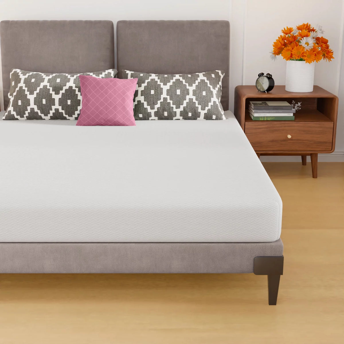 Queen Size 6 Inch Medium-Firm Foam Mattress B1421