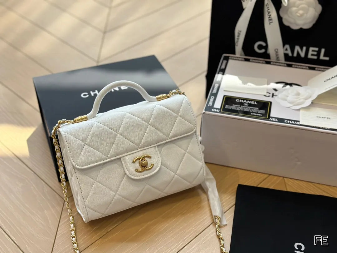 Mini Flap Bag with Top Handle I3614