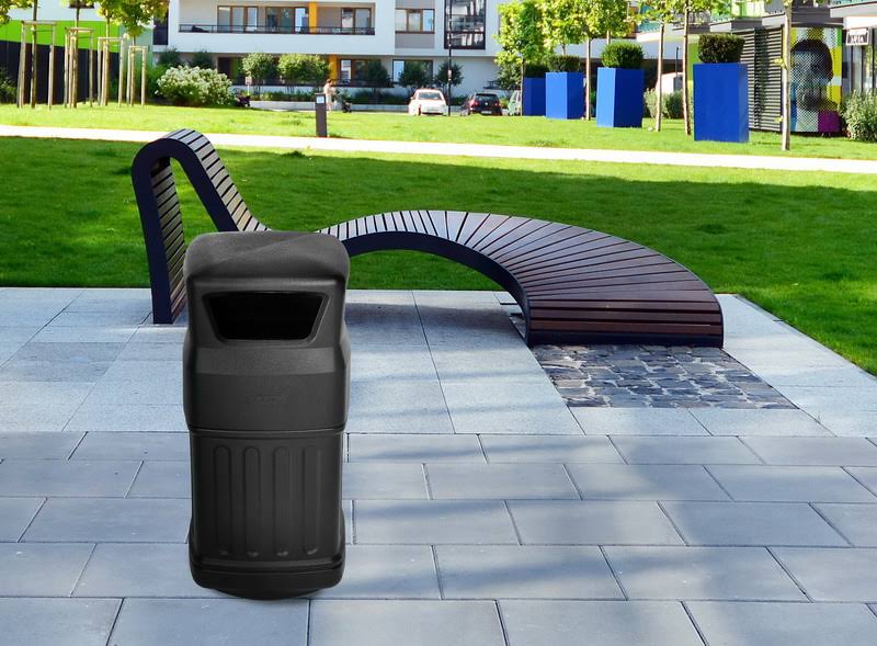 Black 16-Gallon Outdoor/Indoor Trash Can B946812
