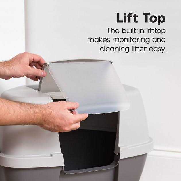 Hooded Cat Litter Box with Scoop O505279