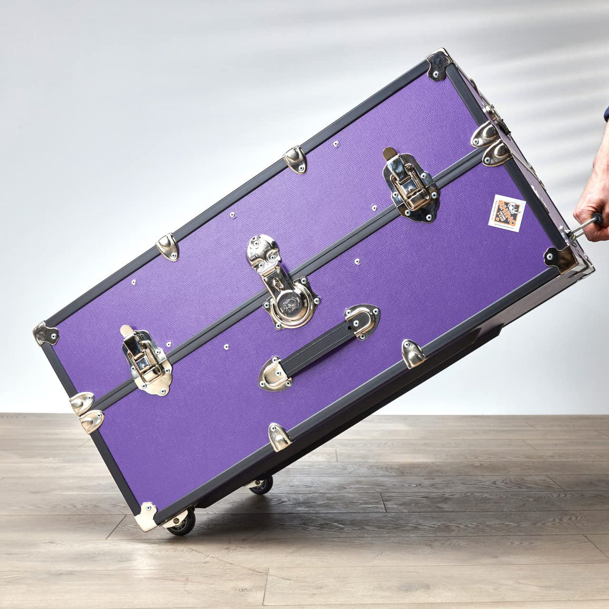 Forest Green Travel Trunk with Mounted Wheels X2961