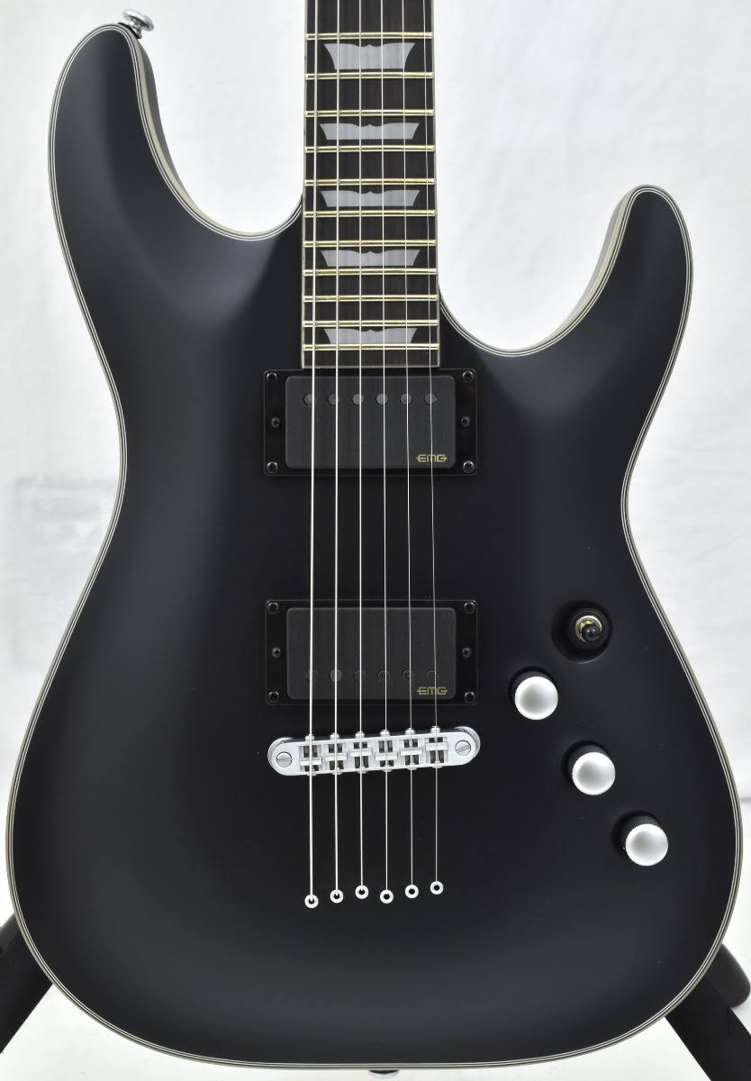 Satin Black Electric Guitar I860412