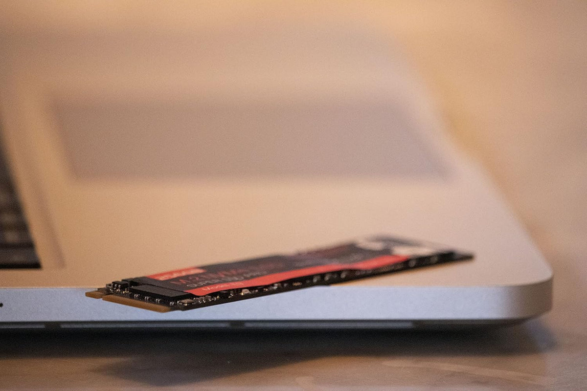 1 TB PCIe NVMe M.2 Internal SSD R111