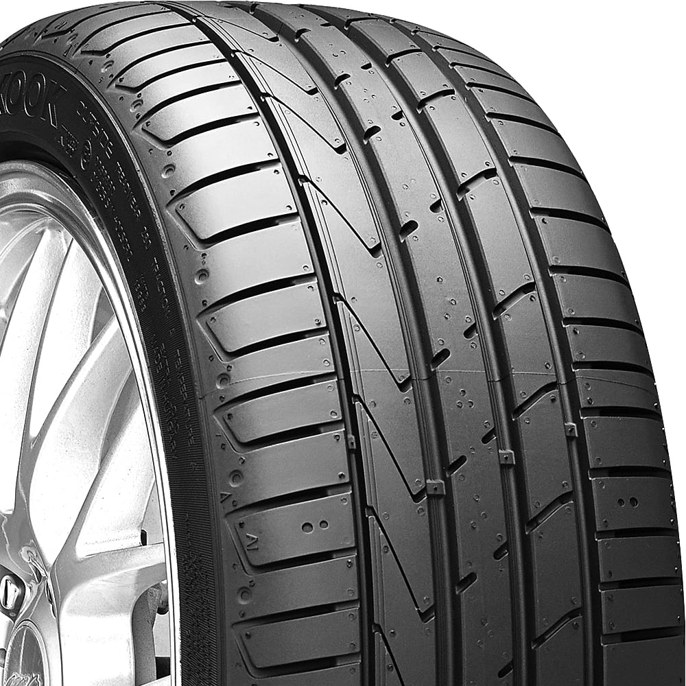 Summer 255/35R19 96Y XL Passenger Tire C5761