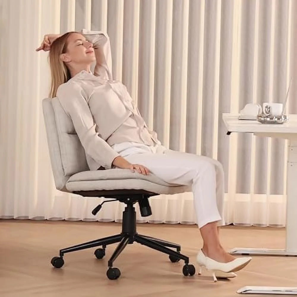 Black Armless Fabric Office Chair with Wheels Q757