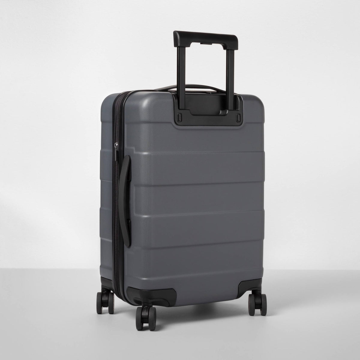 Hardside 20x22 Carry on Spinner Suitcase Dark Gray T86424